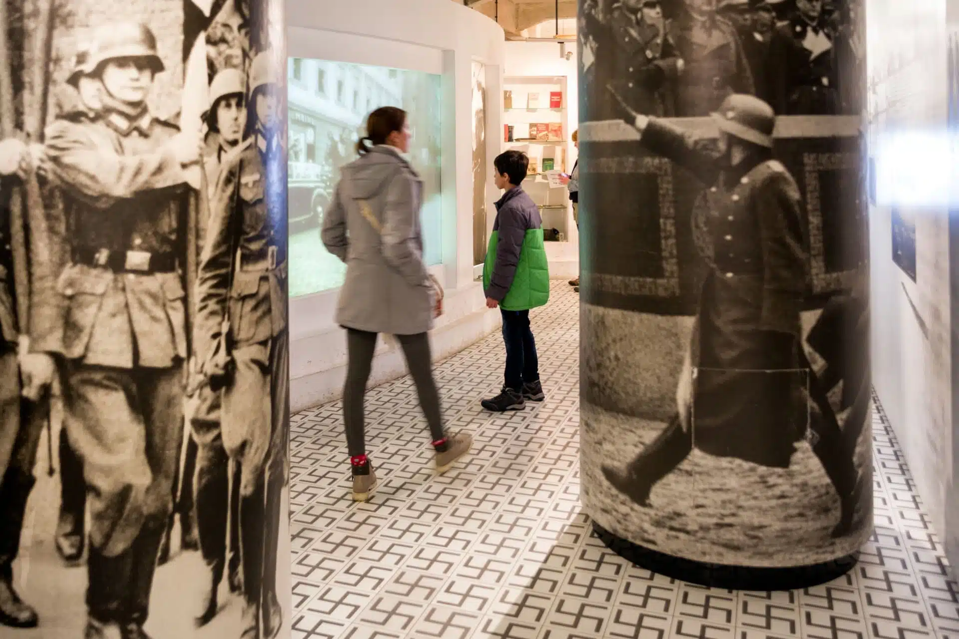 Visita a la fábrica de Schindler 